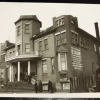 Labour Temple exterior, with Hoito Restaurant sign